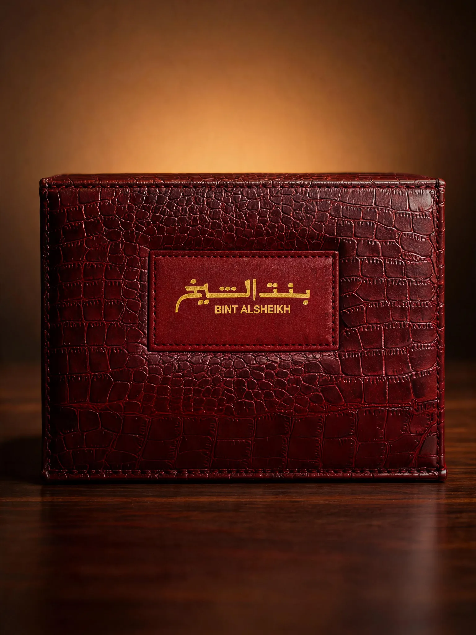 The Falcon Crest Executive Hamper (صندوق الصقر الفاخر للشركات) view 3