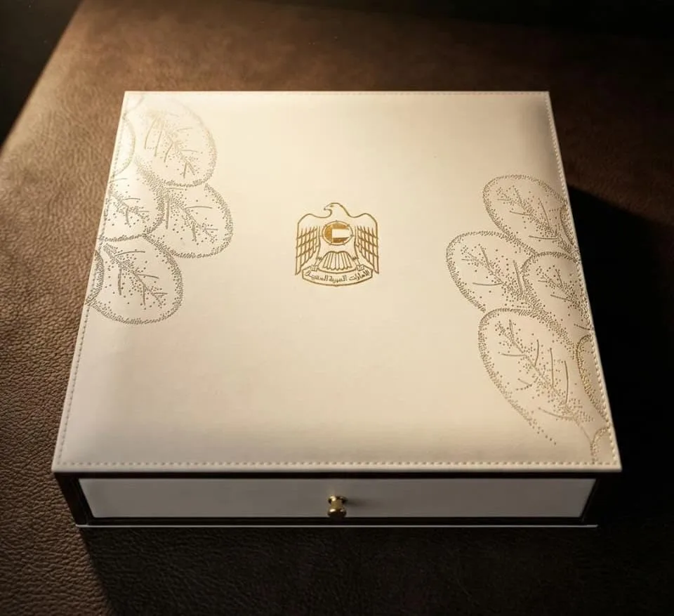 Artisanal Omani Sweets Suite 28 (صندوق الحلا العماني الفاخر 28)